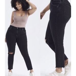 Abercrombie Fitch Skinny High Rise Black Jeans Women 22 Ripped Plus Denim New